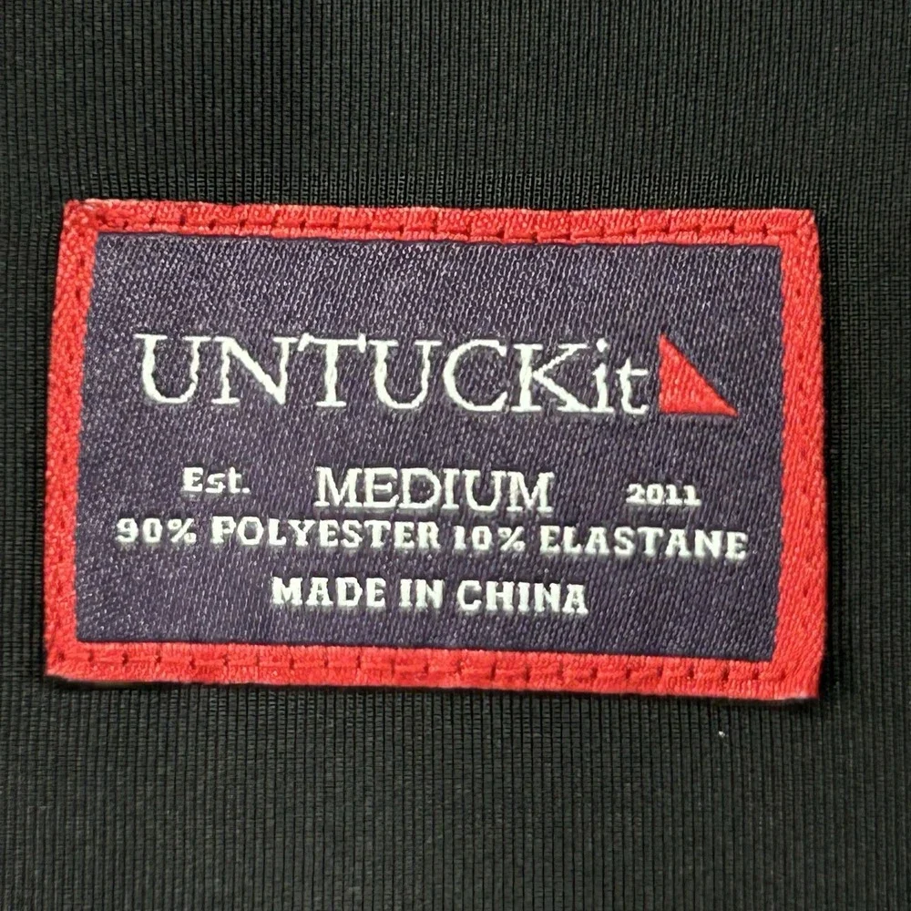 Untuckit 1/4 Zip Pullover Long Sleeve Men Size Medium Black Casual